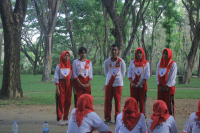 Latihan Dasar Kepemimpinan Siswa (LDKS) di SMK Indonesia Putera: Tempa Karakter, Cetak Pemimpin Muda